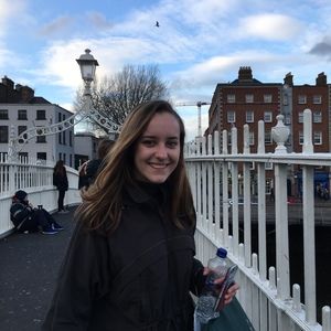 Meet your Posher, Anna